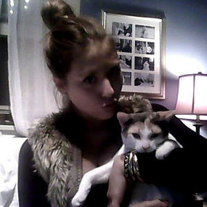 Meet your Posher, Ashley